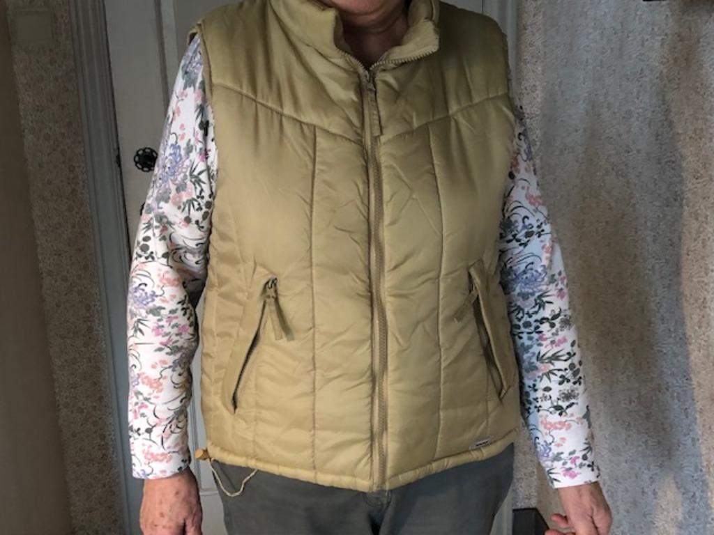 Beige bodywarmer maat 42, Maat 42/44 (L), Ophalen of Verzenden, Zo goed als nieuw, Melvin