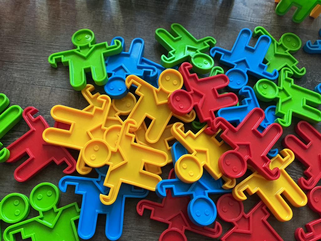 Lot van verschillende poppetjes - verzenden mogelijk, Kinderen en Baby's, Ophalen, Gebruikt, Bouwen