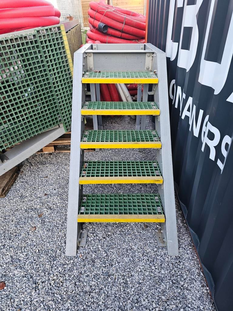 Composiet trap, Ophalen, Trap
