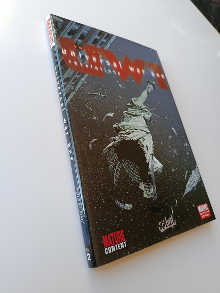 Universal War One - volume 2 (couverture rigide) - anglais, Livres, Enlèvement ou Envoi