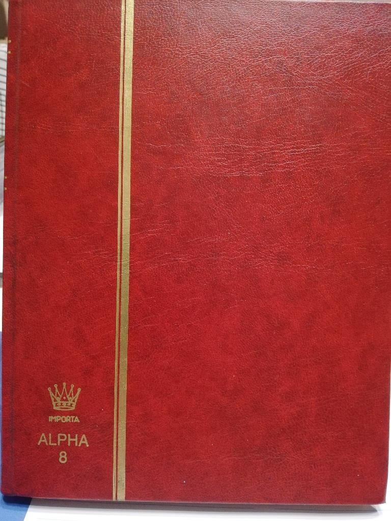 Album met 537 gebruikte postzegels U.S.A., Ophalen of Verzenden, Gestempeld