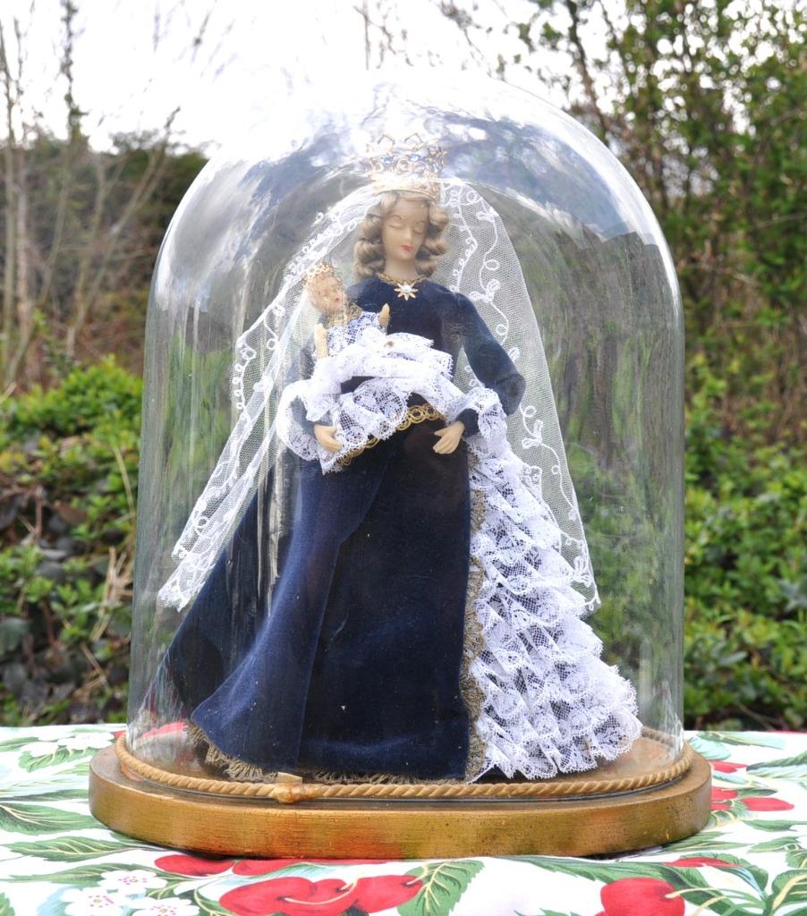 (D)  vierge a l'enfant tissu et cire sous globe en verre, Antiquités & Art, Antiquités | Objets religieux, Enlèvement