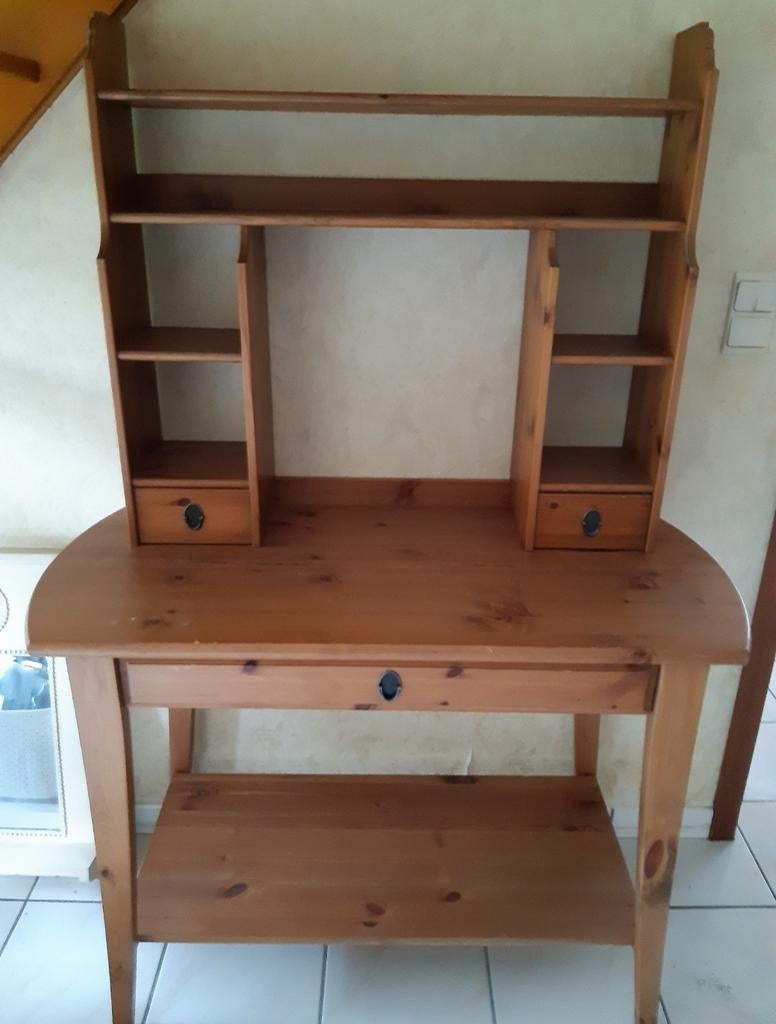 Bureau en pin massif, Enlèvement, Comme neuf