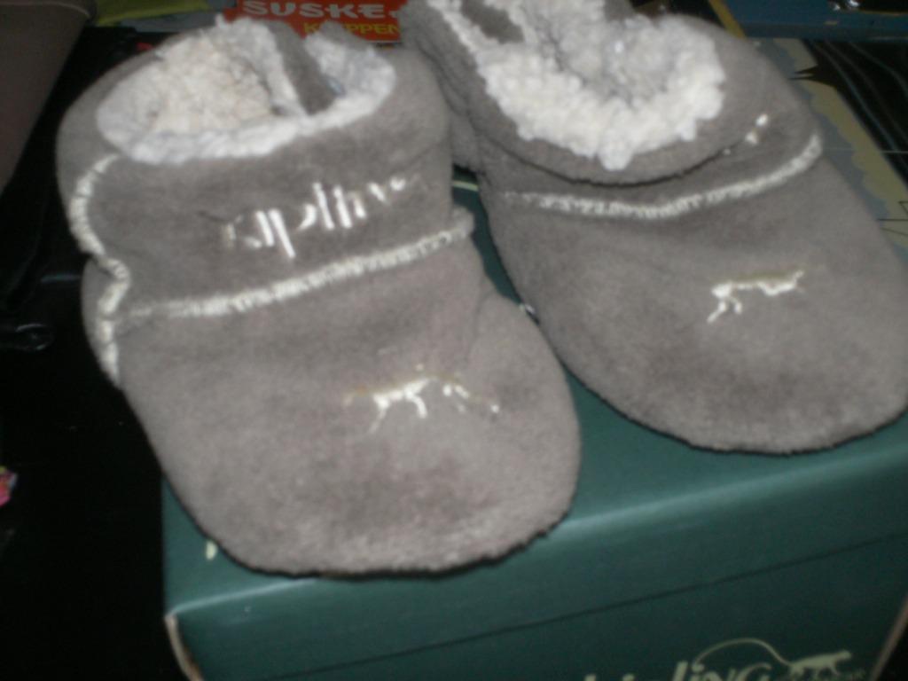 sluffertjes Kipling maat 24/25, Enfants & Bébés, Vêtements enfant | Chaussures & Chaussettes, Garçon ou Fille, Kipling, Comme neuf