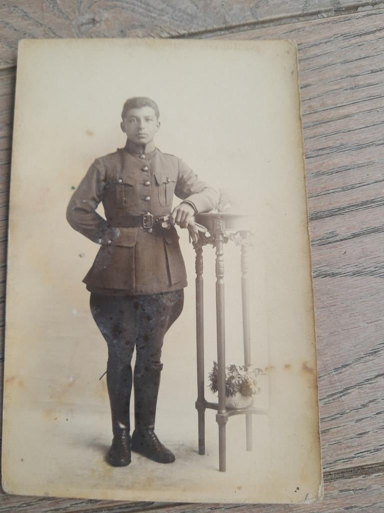 Ancien photographe soldat, Enlèvement ou Envoi, Comme neuf