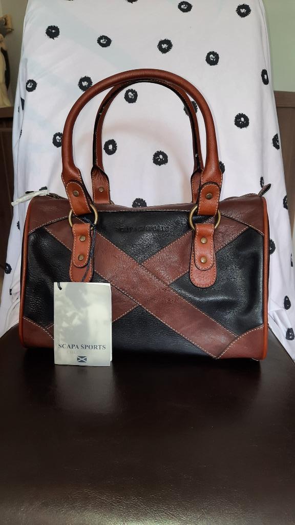 Scapa Handtas in zwart / bruin leder.Nieuw met prijskaartje., Bijoux, Sacs & Beauté, Enlèvement ou Envoi, Neuf