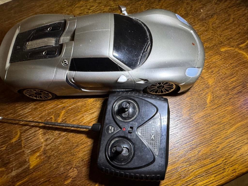 VOITURE TÉLÉCOMMANDÉE 30 cm, Enlèvement ou Envoi, Télécommande