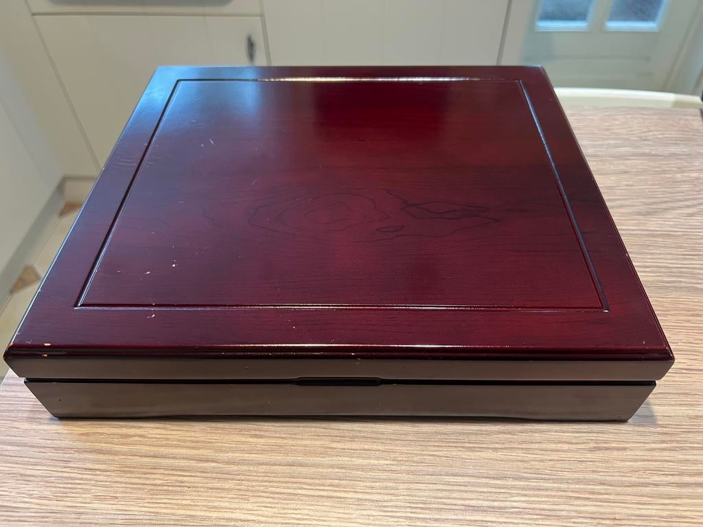 Coffret en bois pour collection de monnaies, Timbres & Monnaies, Enlèvement ou Envoi, Classeur à monnaies