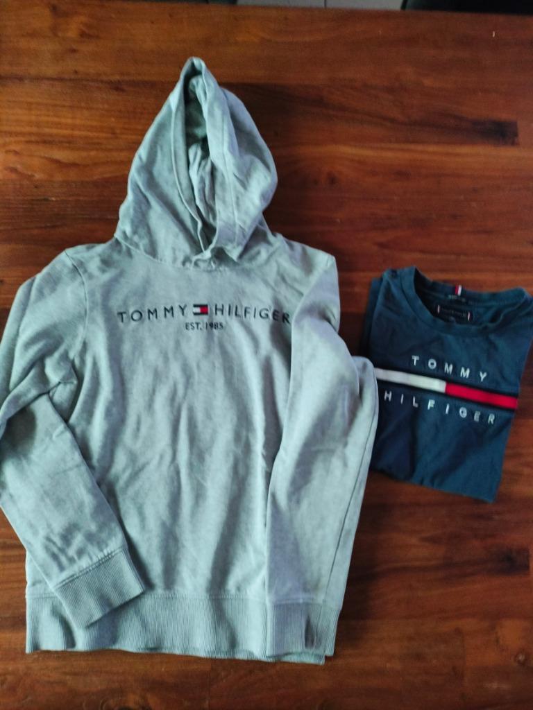 T-shirt en trui van Tommy Hilfiger maat 152, Kinderen en Baby's, Ophalen of Verzenden, Gebruikt, Tommy Hilfiger, Jongen