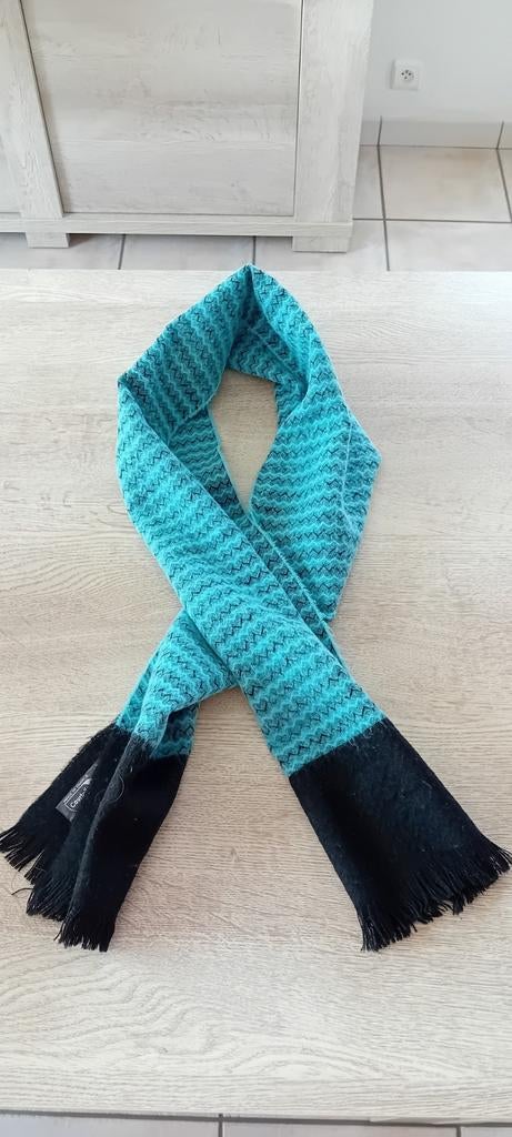 Écharpe Courtelle turquoise et noire 155 cm, Vêtements | Femmes, Enlèvement ou Envoi, Taille 36 (S), Comme neuf, Courtelle