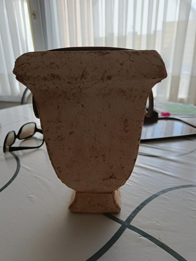 Aarden terra cotta bloempot, Tuin en Terras, Vierkant, Ophalen of Verzenden, Zo goed als nieuw, Balkon