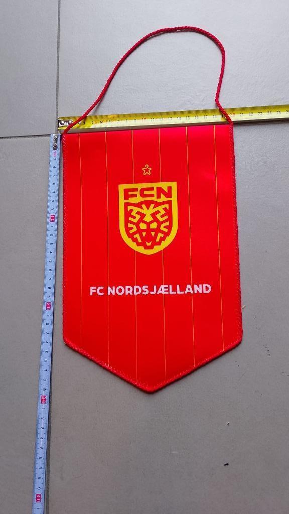 vaandel wimpel Fc Nordsjaelland, Verzamelen, Sportartikelen en Voetbal, Ophalen of Verzenden