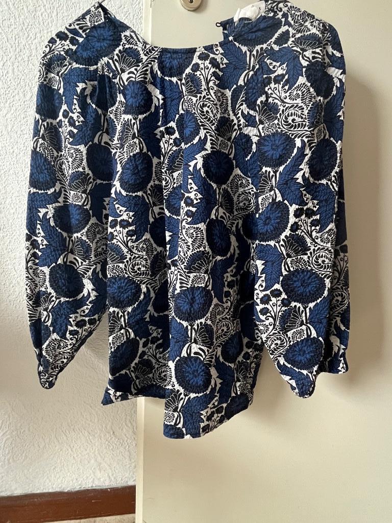 Top fleuri blanc et bleu taille 36 marque 123, Neuf, Manches courtes, Taille 36 (S), Enlèvement