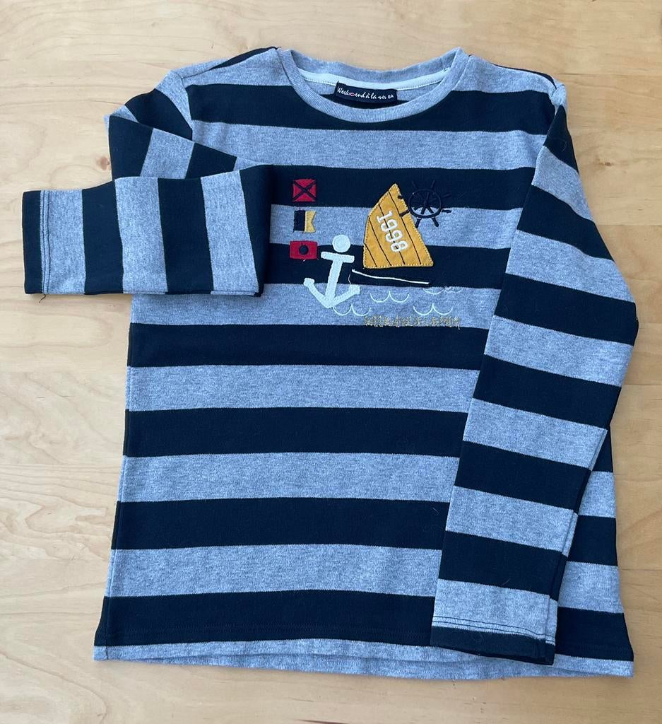Pull …. Week-end à la mer… 8 ans, Enlèvement, Comme neuf