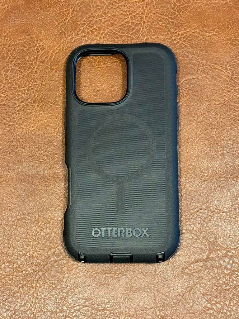 IPhone 16 Pro Max Otterbox Defender hoesje., Ophalen, Nieuw, Frontje of Cover