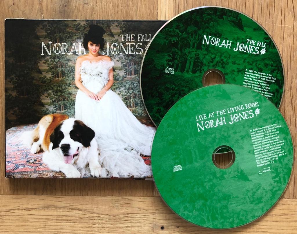 NORAH JONES - The Fall / Live at the Living room 2CD), Ophalen of Verzenden