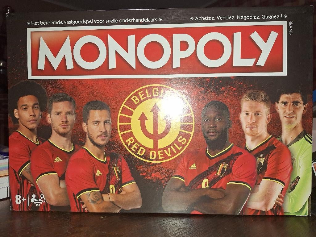 Monopoly - Belgische Rode Duivels, Hobby en Vrije tijd, Vijf spelers of meer, Ophalen of Verzenden, Zo goed als nieuw, Hasbro