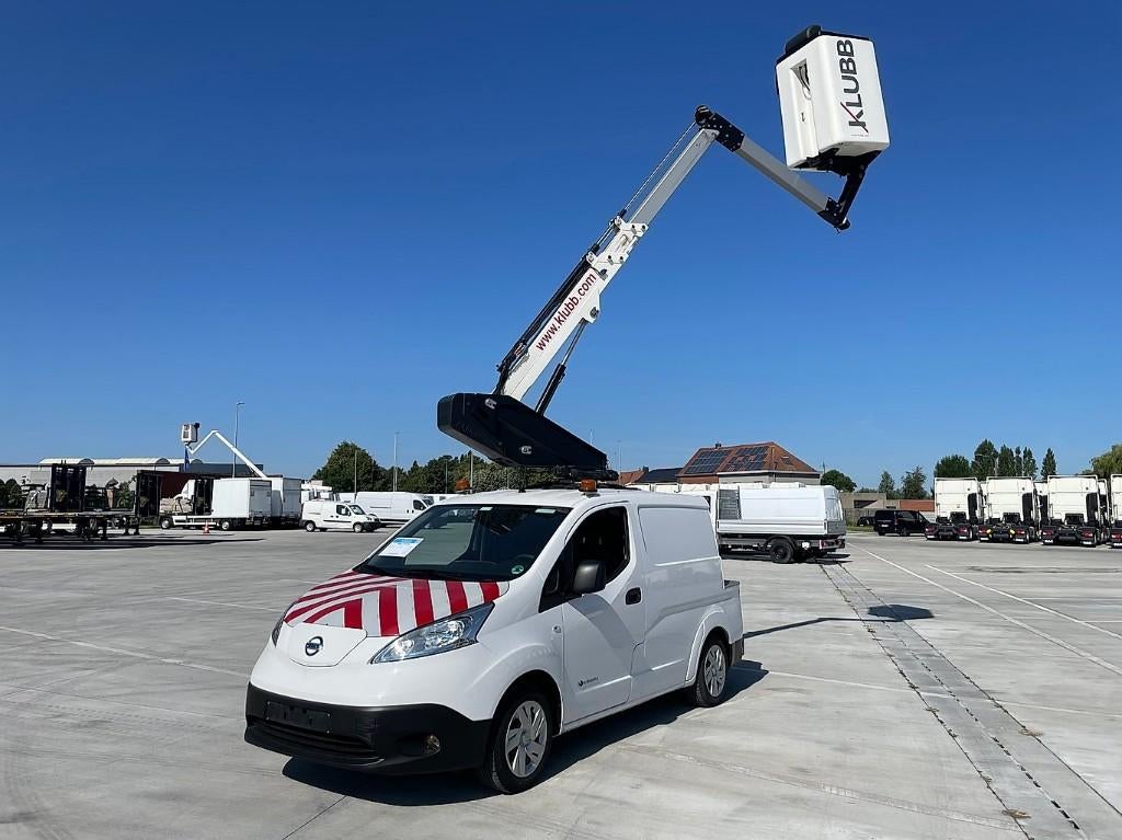 Nissan E-NV200 hoogtewerker, Auto's, Automaat, Wit, 2 zetels, 2 deurs