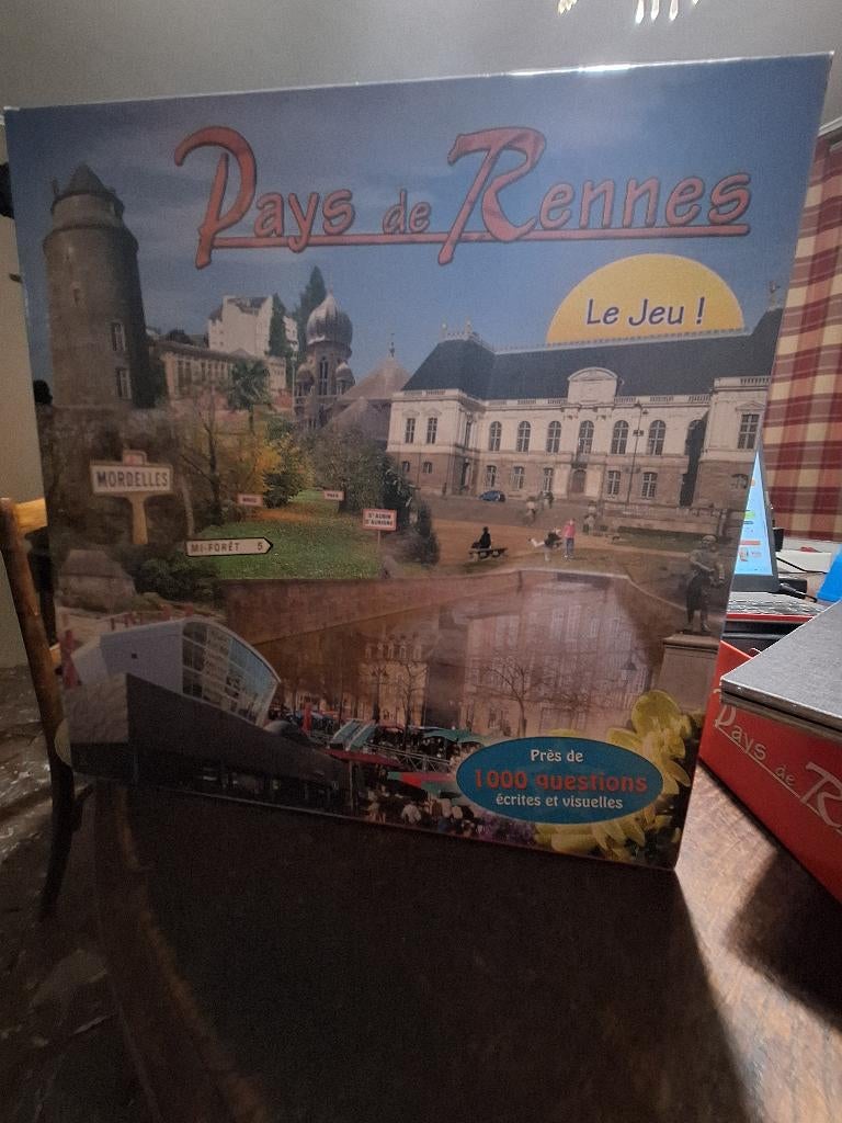 PAYS DE RENNES, Hobby & Loisirs créatifs, Jeux de société | Jeux de plateau, Comme neuf, Trois ou quatre joueurs, Enlèvement ou Envoi