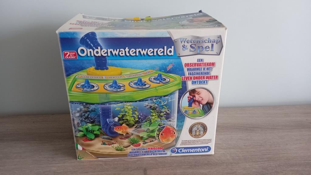 Wetenschap en spel ONDERWATERWERELD, Dieren en Toebehoren, Ophalen, Zo goed als nieuw