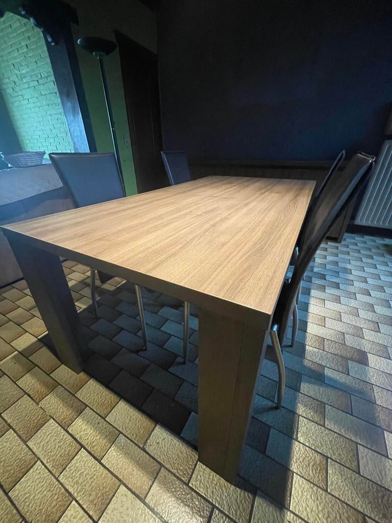 salle à manger, Enlèvement, Comme neuf