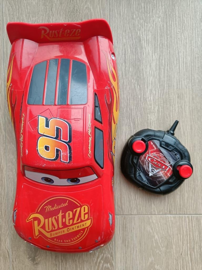 Set auto's op afstandsbediening Cars & Chicco, Kinderen en Baby's, Ophalen, Zo goed als nieuw, Afstandsbediening