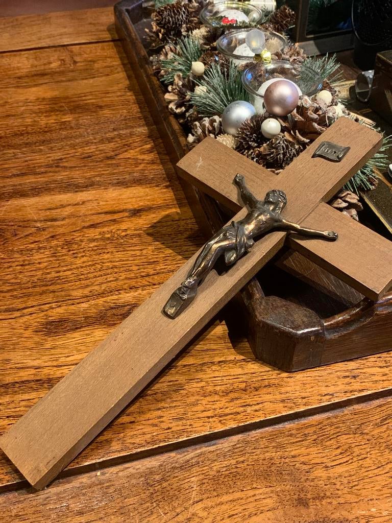 Crucifix ancien en bois Jésus des années 1930 Vintage, Enlèvement ou Envoi, Comme neuf