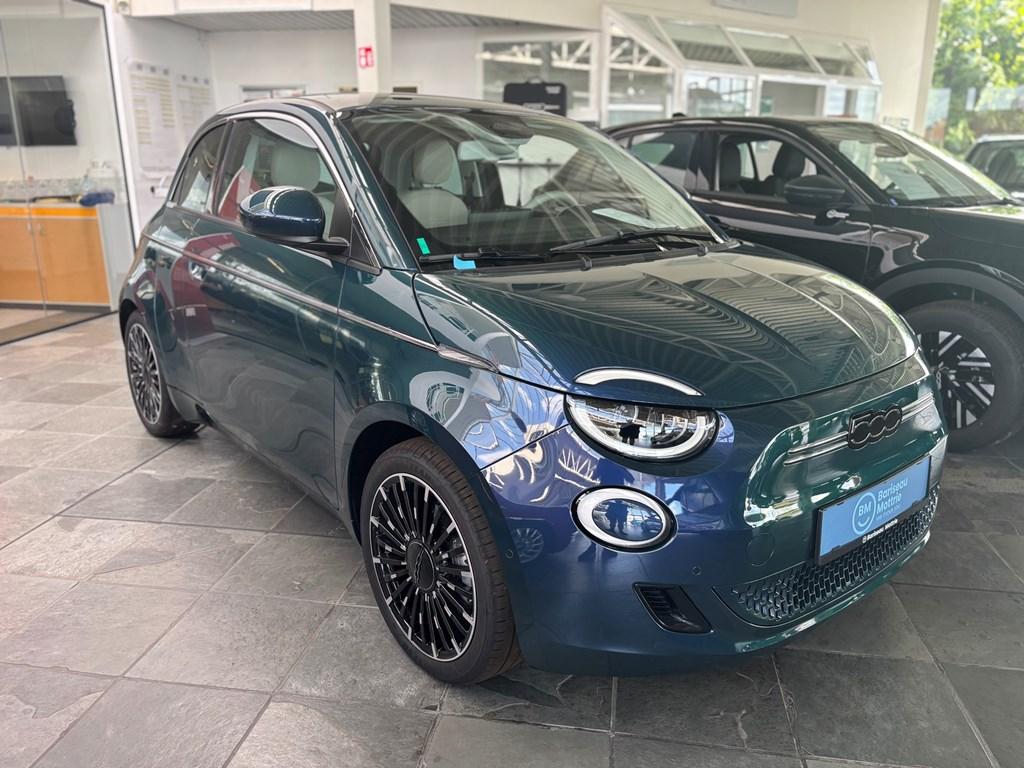 Fiat 500e 3+1 *LA PRIMA *FULL OPTION *FULL LED *VEGAN LEATH, Auto's, Automaat, 87 kW, Blauw, Berline