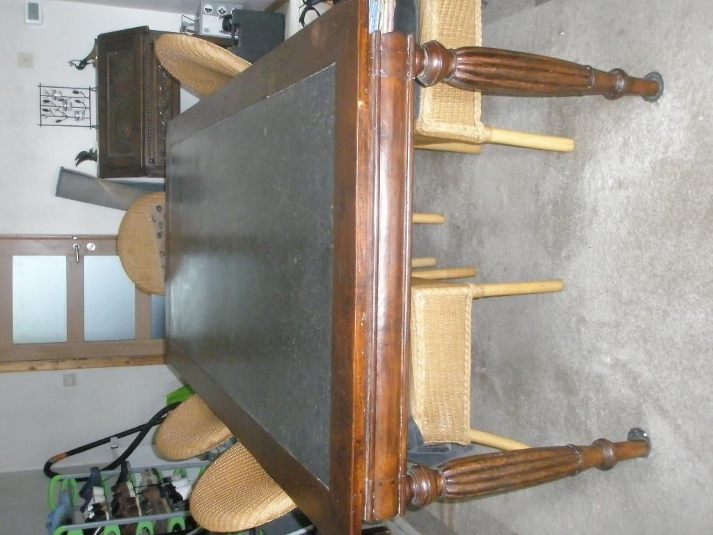 antieke eettafel met arduinen bovenblad, Enlèvement
