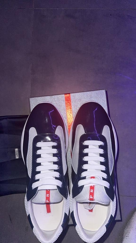 Prada, Blauw, Nieuw, Ophalen of Verzenden, Prada