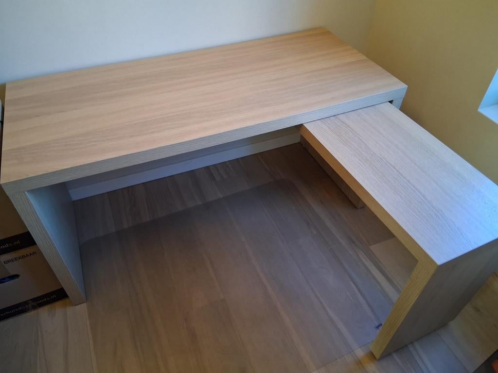 Ikea malm bureau, Ophalen