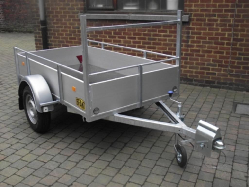 Verhuur enkelas bakaanhangwagens 2 x 1,25m te 9300 Aalst, Ophalen