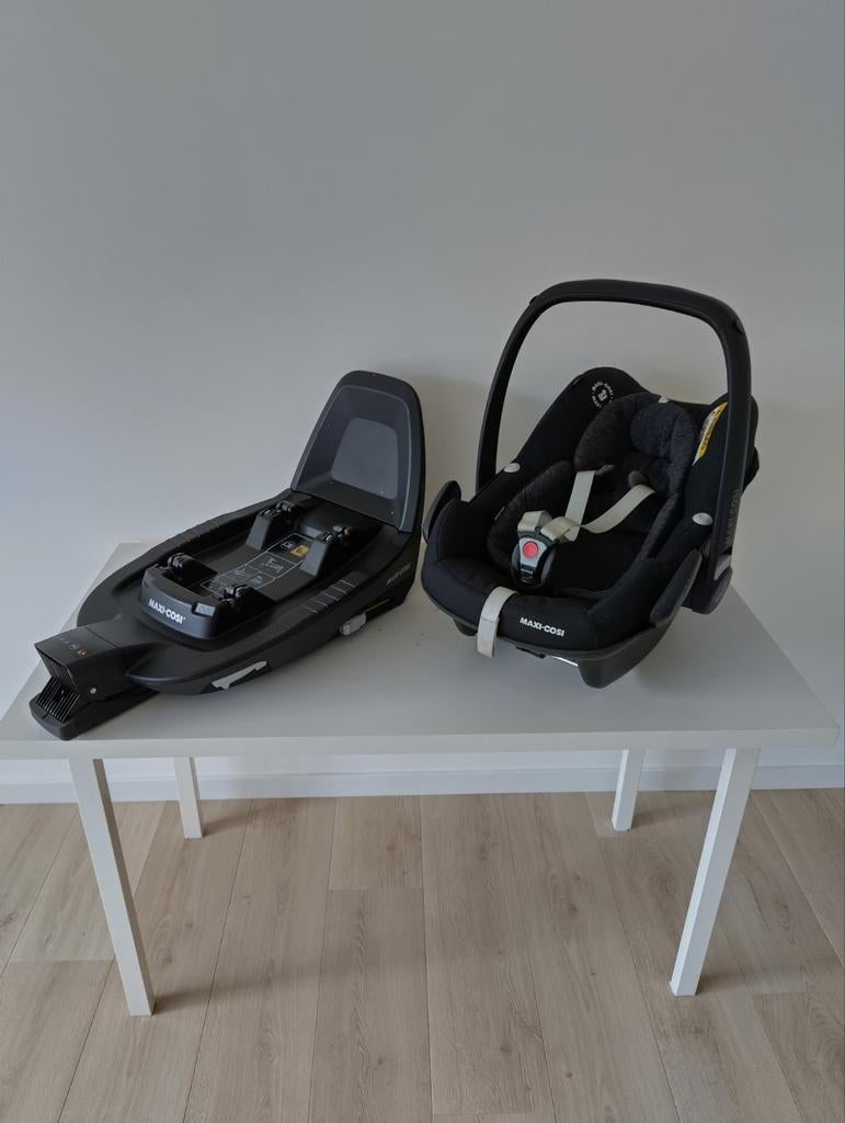 Maxi Cosy pebble pro met isofix, Kinderen en Baby's, Autostoeltjes, Ophalen, Zo goed als nieuw, Isofix