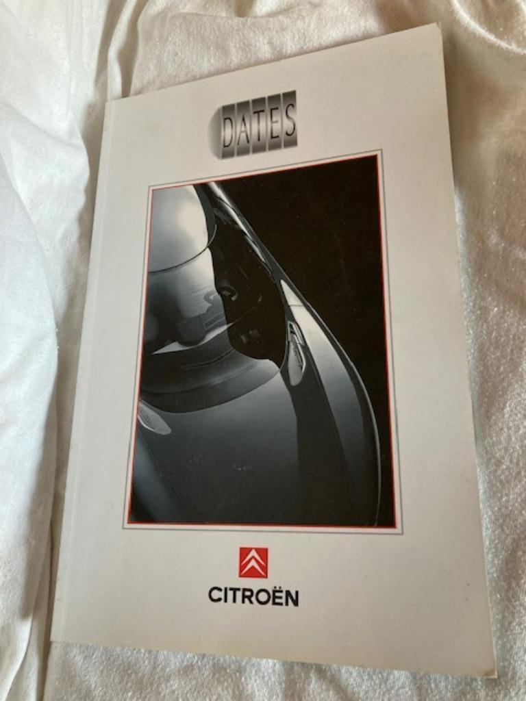Dates - Citroen, Livres, Autos | Livres, Comme neuf, Citroën, Enlèvement ou Envoi