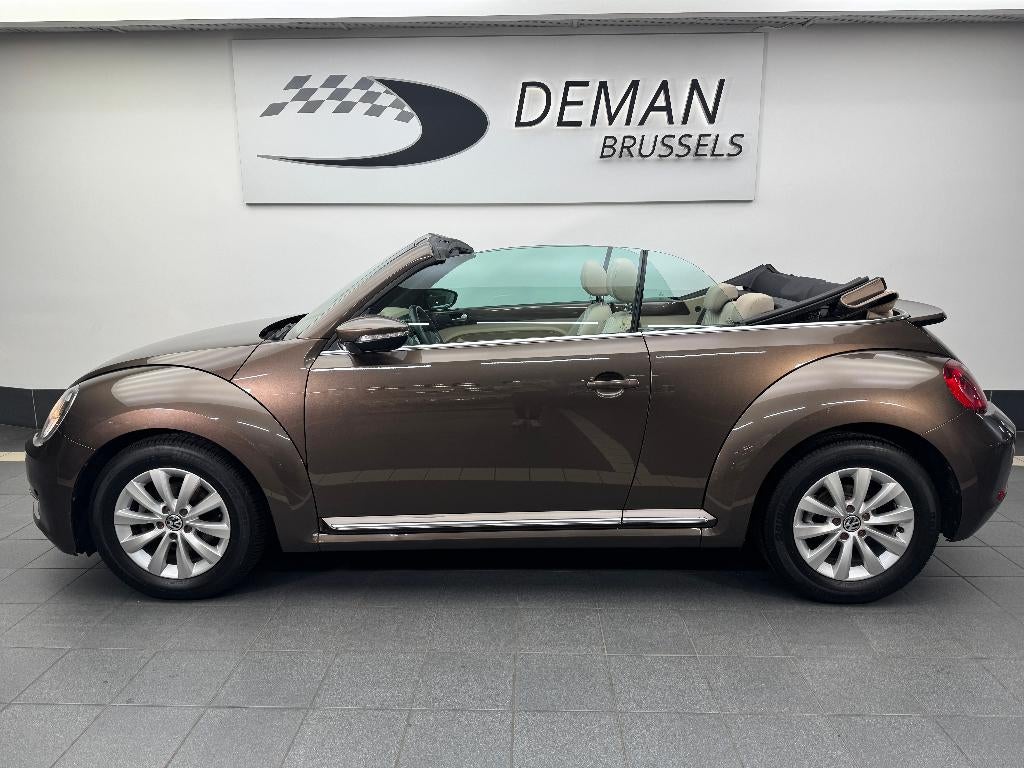 Volkswagen New Beetle metaalbruin Cab 1.2 TSI, Voorwielaandrijving, 4 zetels, Stof, 4 cilinders