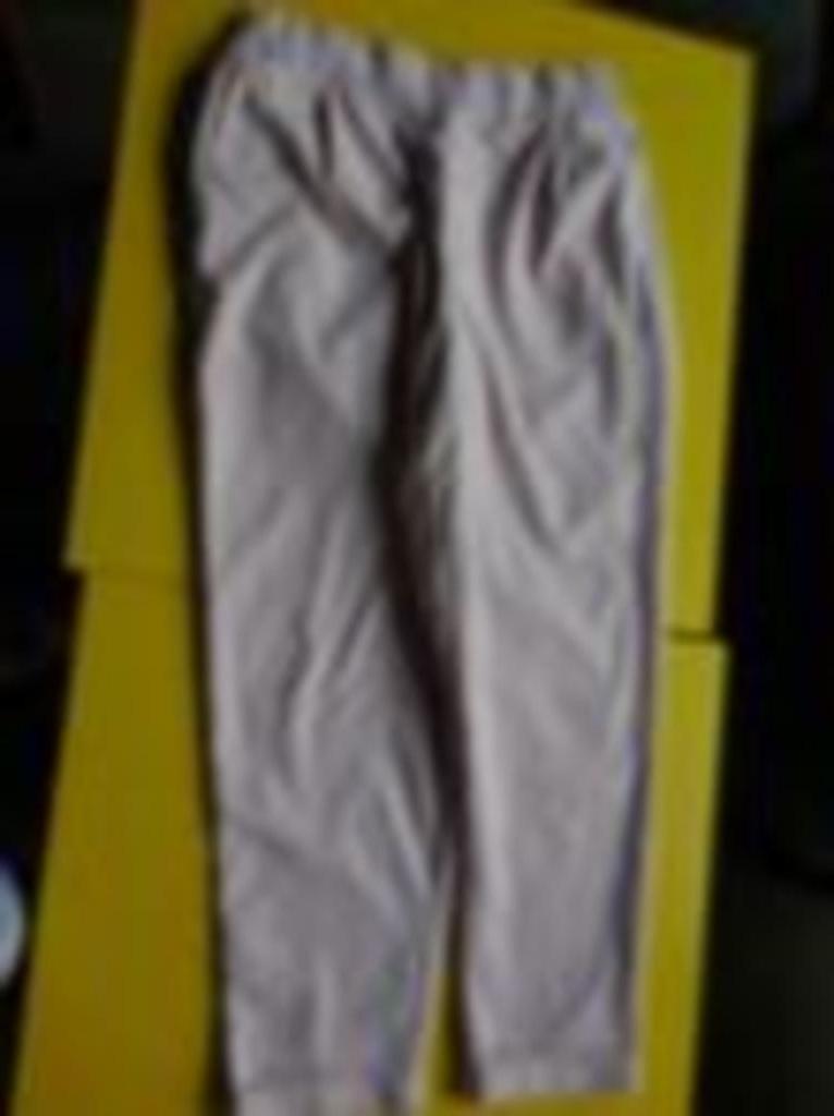 damesbroek roze pull&bear maat medium met elastiek, Kleding | Dames, Maat 38/40 (M), Ophalen of Verzenden, Roze, Pull & Bear