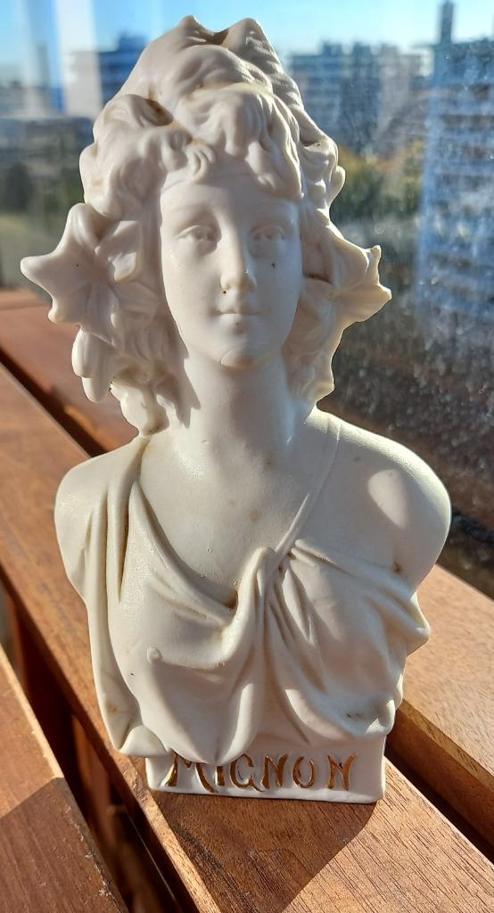 Mooi beeldje "Mignon", Ophalen of Verzenden