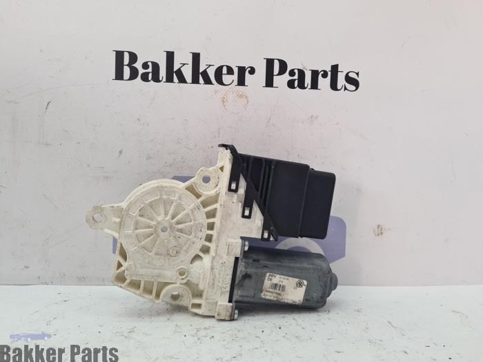 Moteur de vitre portière d'un Volkswagen Golf, -, Volkswagen, -, 3 mois de garantie