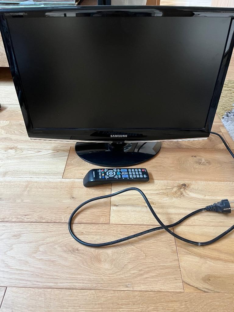 TV Samsung - computer monitor 2333HD, TV, Hi-fi & Vidéo, LCD, Enlèvement, Utilisé, Samsung