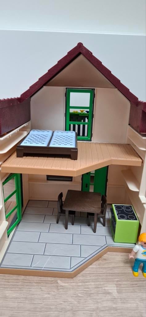 Playmobil maison proche de mons, Enfants & Bébés, Jouets | Playmobil, Enlèvement, Neuf, Ensemble complet
