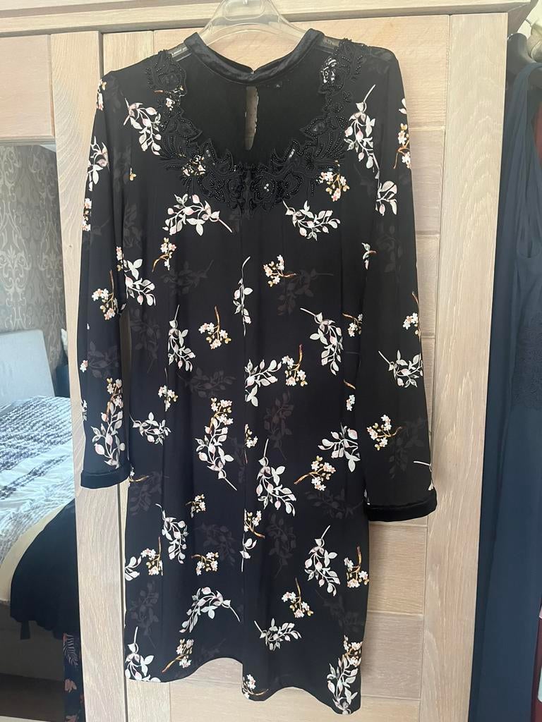 Prachtige jurk van K Design, taille xl, K-design, Zwart, Maat 46/48 (XL) of groter, Ophalen of Verzenden