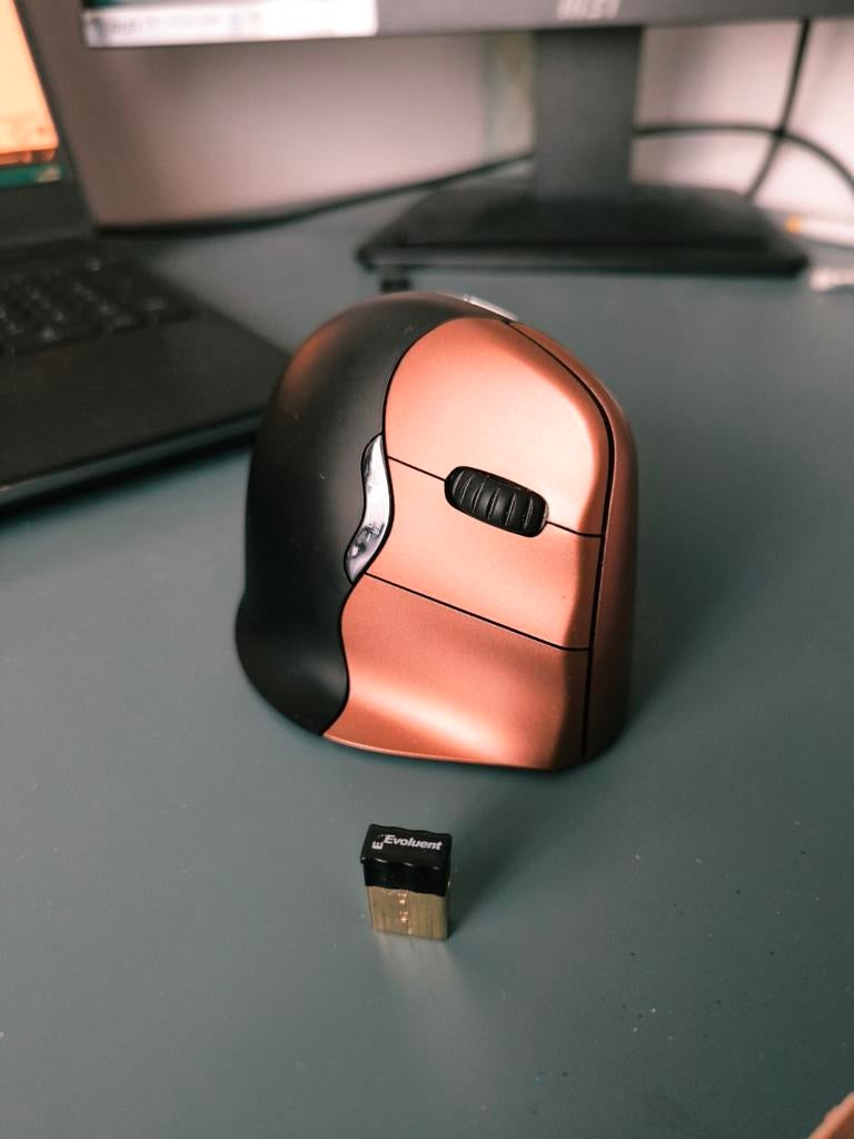 Souris verticale sans fil Evoluent, Enlèvement