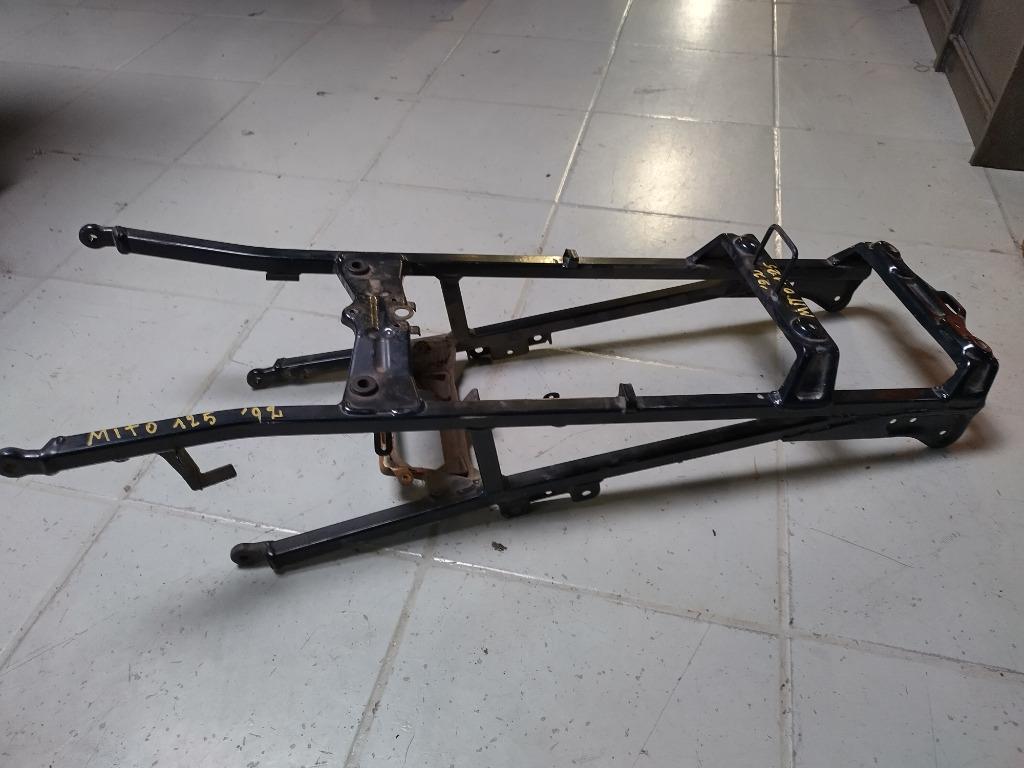 cagiva mito 125 subframe, Motos, Enlèvement ou Envoi, Utilisé