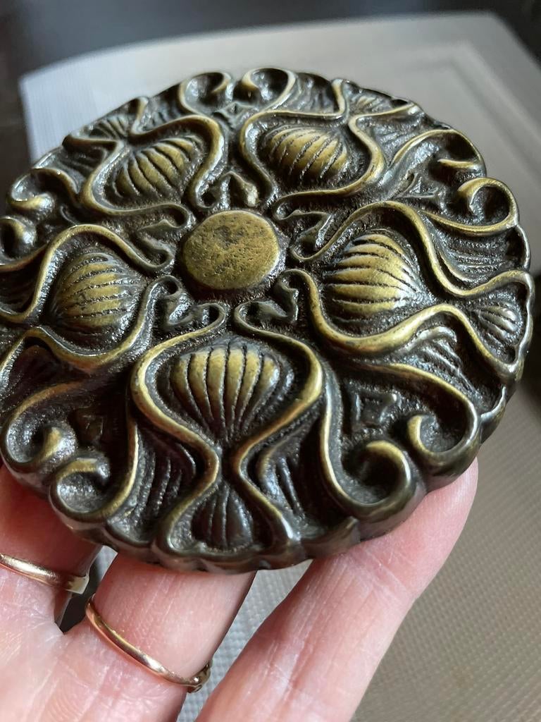 Crochet à embrasse Rosette en laiton, Enlèvement
