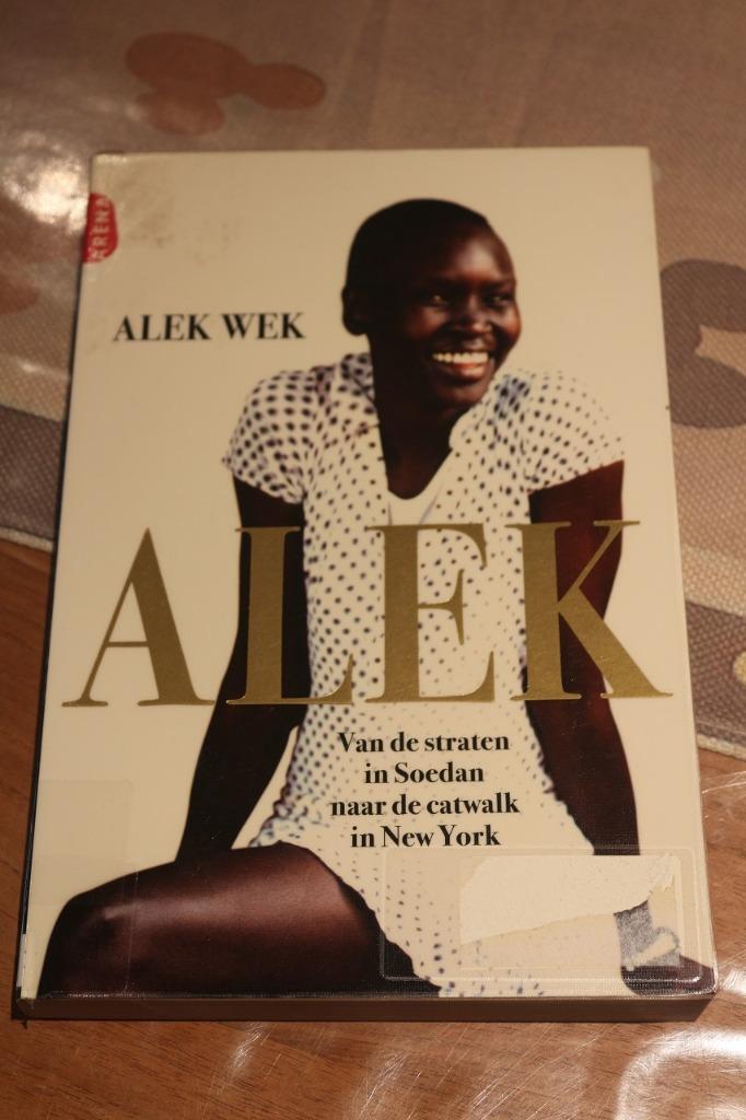 *Alex - Alex wek, Livres, Biographies, Utilisé, Autre, Enlèvement ou Envoi
