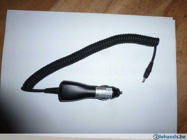 lader 12 V nokia type LCH-12, in  :12..24v uit: 5.7V 800mA, Enlèvement ou Envoi, Utilisé