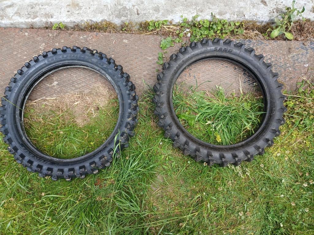 Banden Moto 110/90-19 Michelin - Dunlop, Motoren, Ophalen