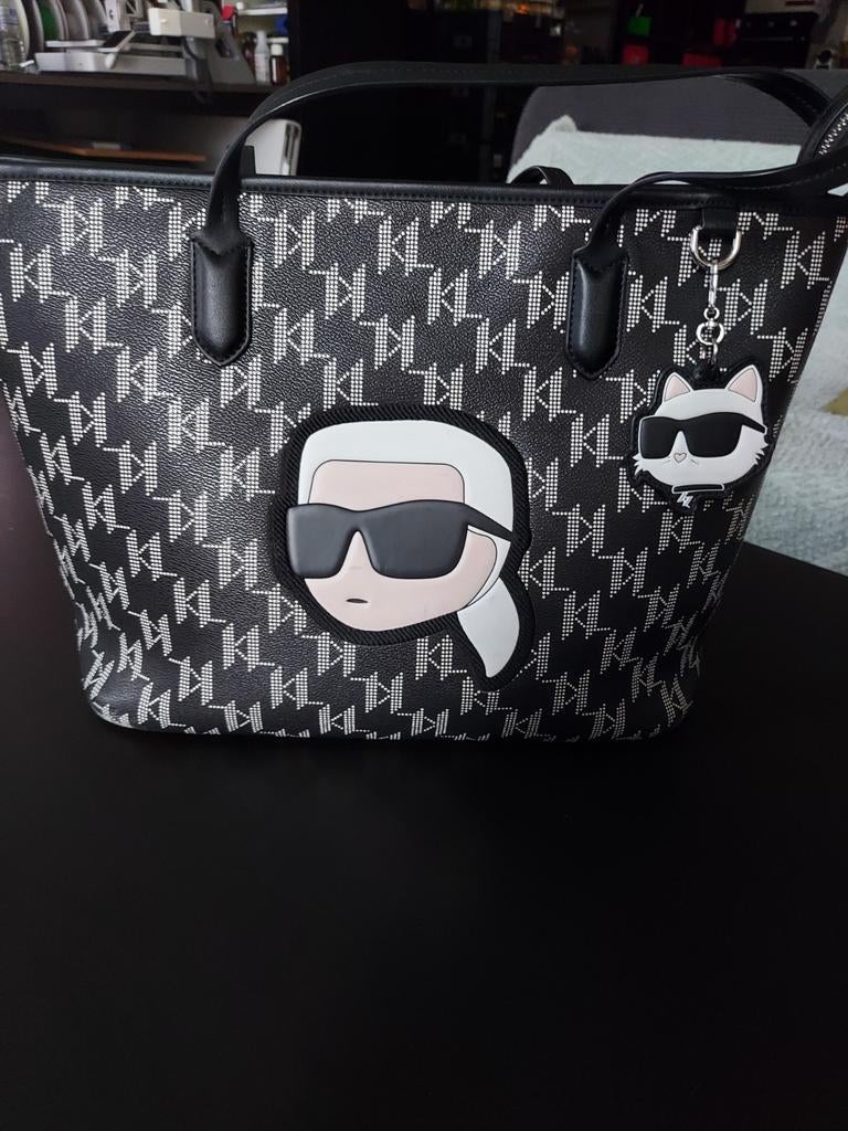 Draagtas, zwart, van Karl Lagerfeld, Handtassen en Accessoires, Tassen | Damestassen, Ophalen, Zwart