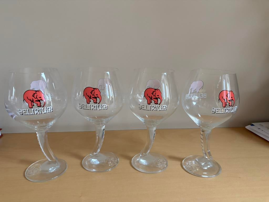 4 glazen Delirium glazen, Ophalen of Verzenden, Zo goed als nieuw