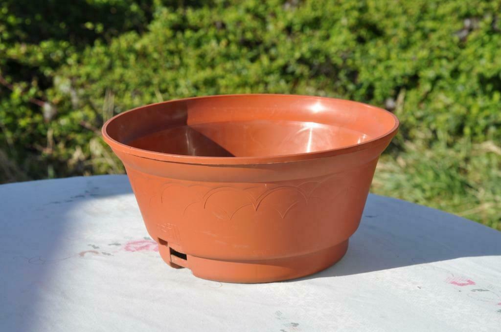§  vasque en plastique decor vague 23x13, Neuf, Enlèvement ou Envoi, Moins de 25 cm, Rond